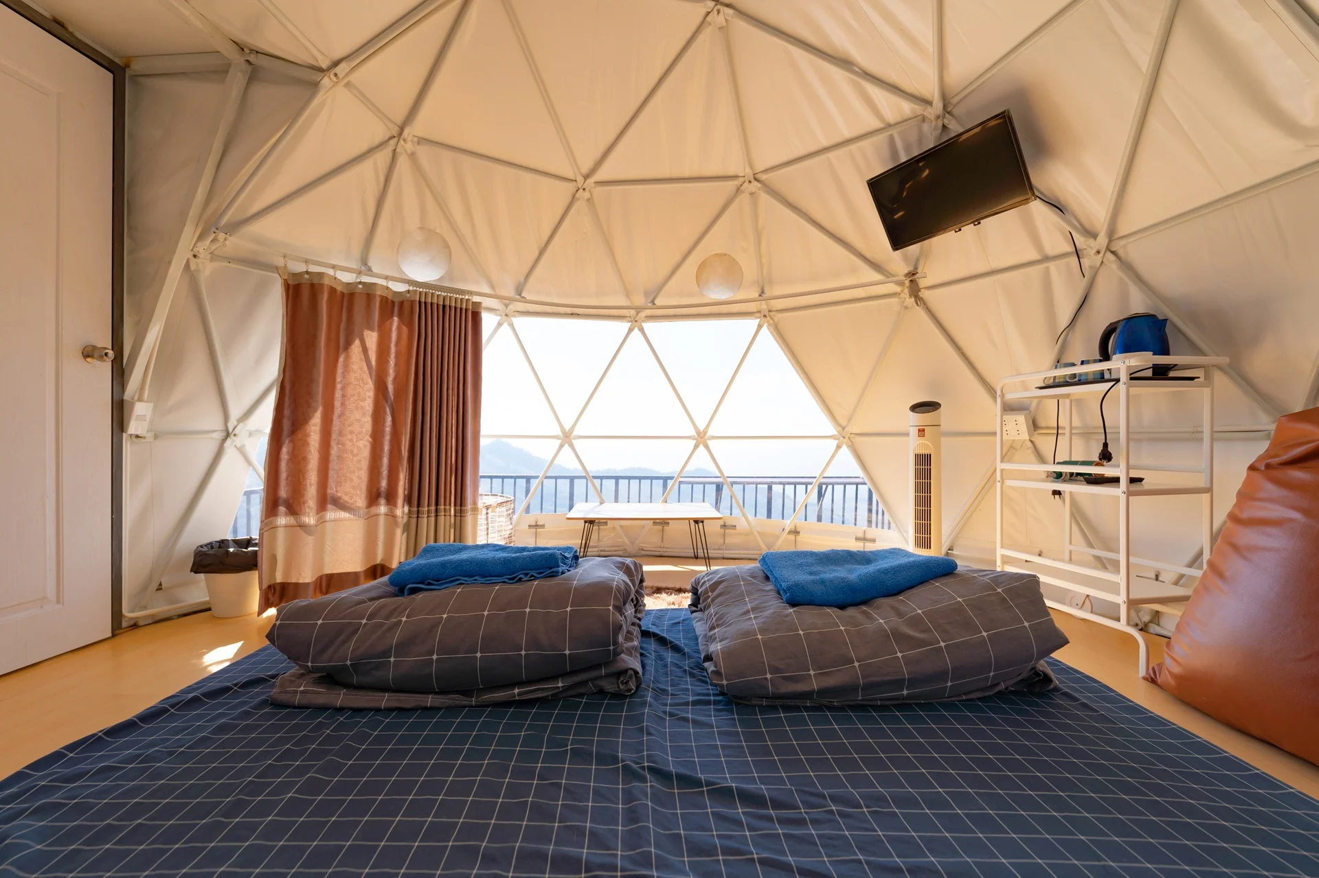 Why Geodesic Domes Are the Future of Hospitality: Hotels, Resorts, and Glamping Sites